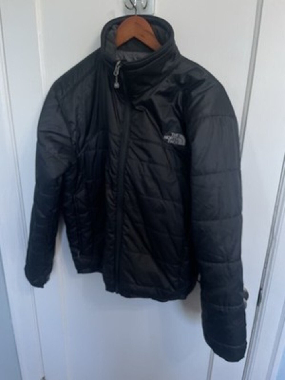The North Face Men’s Dark Gray Full Zip Puffer Jacket Fleece Collar S